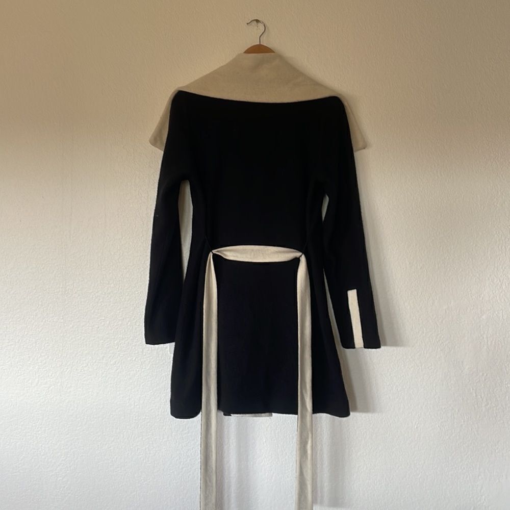 B&W color block jacket - Picture 2 of 3